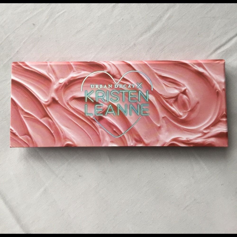Urban Decay & Kristen Leanne // Daydream